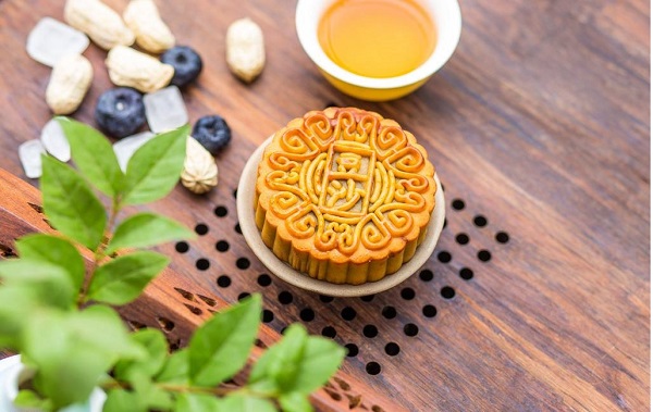 錦華機械賀中秋，花好月圓人團圓